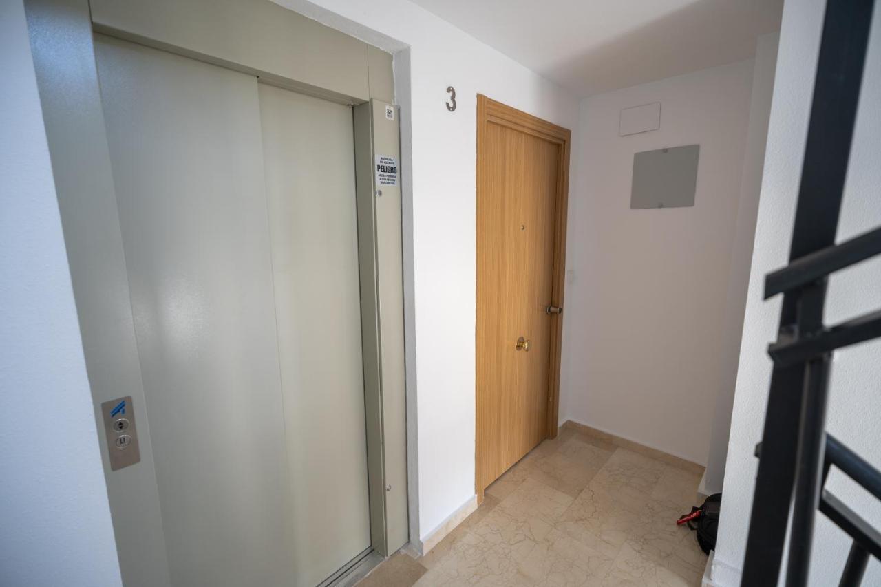Marq Castillo Habitaciones Alicante Esterno foto